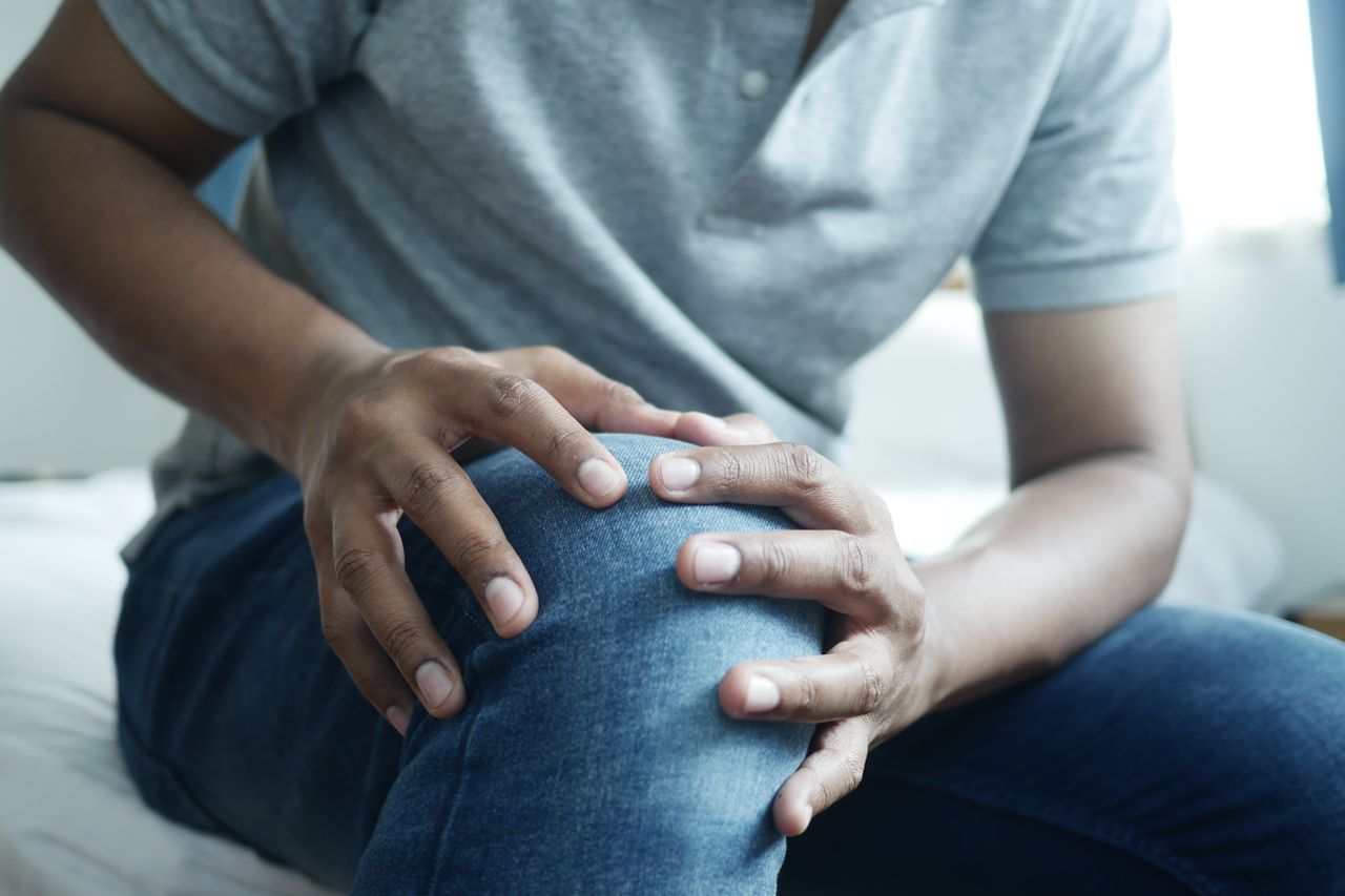 Nachbehandlungsphase nach einer arthroskopischen Operation des Meniskus: Dauer, Komplikationen und Schmerzverhalten