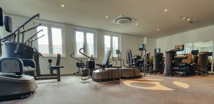 Pure Gesundheitszentrum GmbH Dresden.jpg